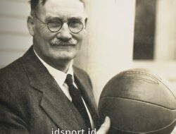 Mengenal James Naismith, Penemu Bola Basket
