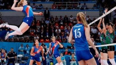 Menghitung Skor dalam Permainan Bola Voli